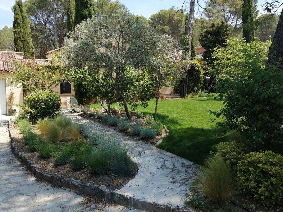 Villa Familiale - Proche Aix En Provence Ventabren Exteriér fotografie